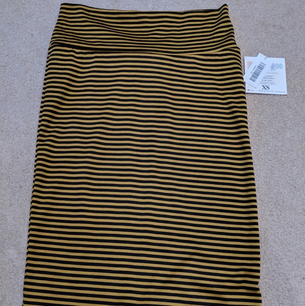 LulaRoe Cassie Skirt